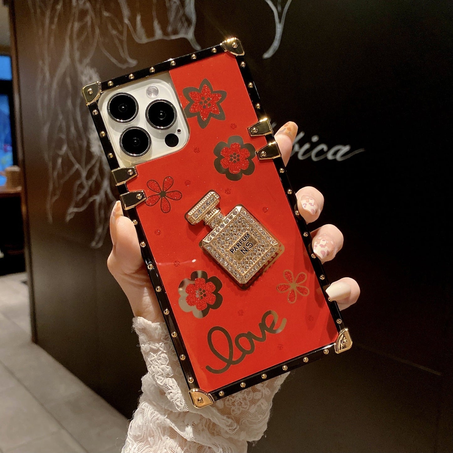 Three Dimensional Diamond - encrusted Perfume Bottle Four Corners Anti - fall Phone Case - Taylor K Shop