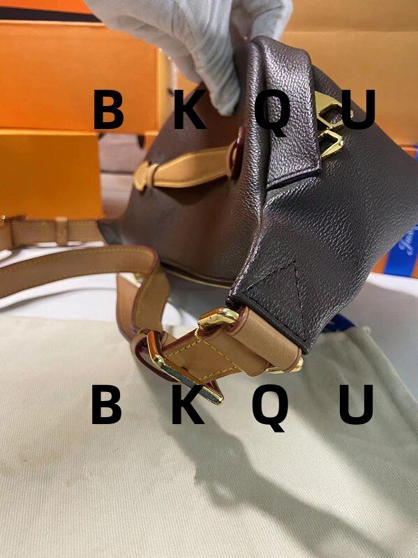 Black shoulder bag 2023 Women's fashion BKQU brand handbag Top messenger bag Chain bag Black messenger bag Canvas - Taylor K Shop