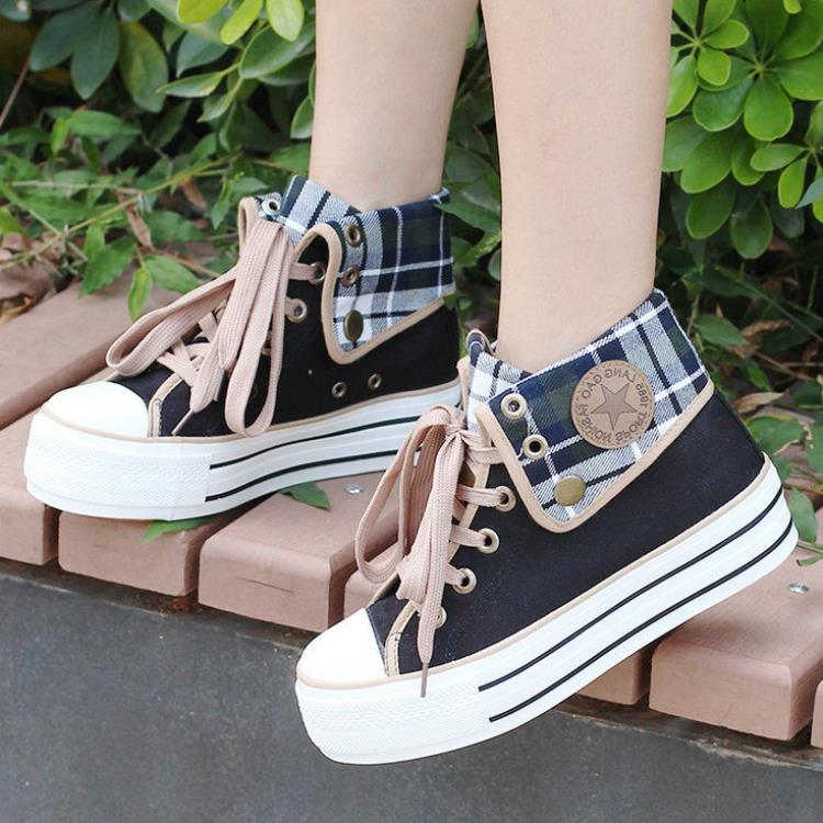 Canvas Shoes Girl Thick Soled Flat Bottom Korean Muffin Heel Casual Shoes Student Shoes Board Shoes Plush - Taylor K Shop