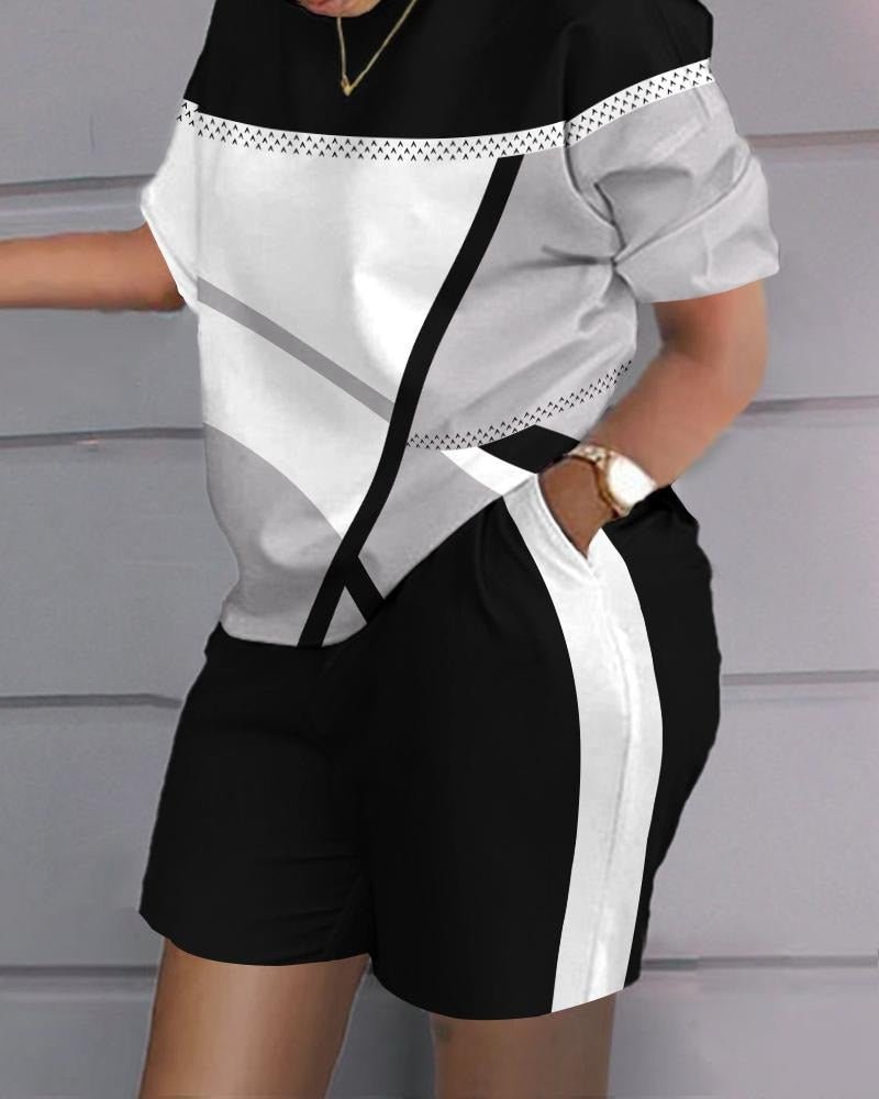 Casual Loose Print Tshirt Short Set Women 2023 Summer O - neck Patchwork T Shirt Two Piece Set And Pockets Shorts Suits - Taylor K Shop