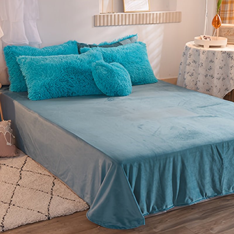 Cozy King Plush Bedding Set Warm SkinFriendly - Taylor K Shop