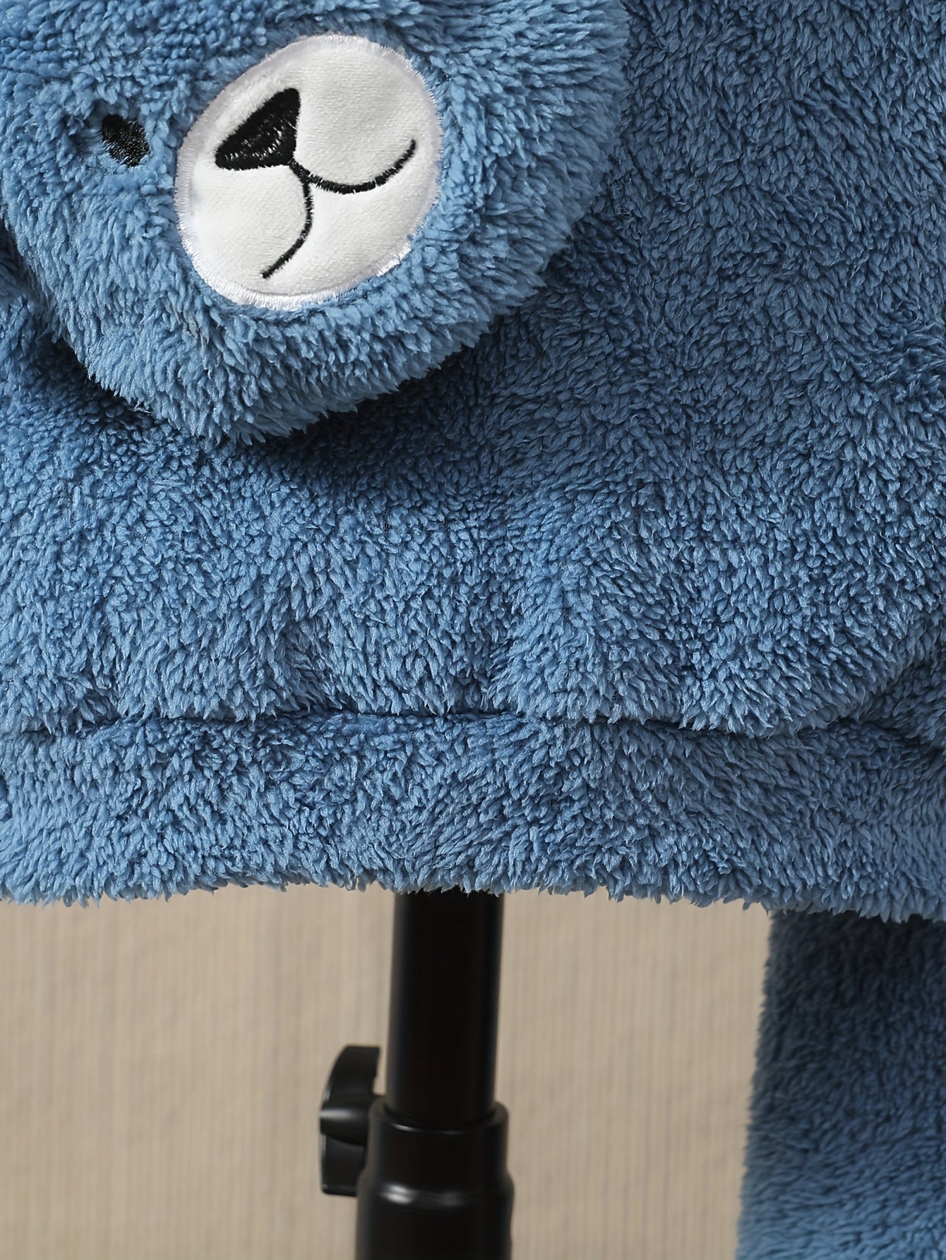 Cozy Solid Color Winter Outfit with Plush Hoodie and Bag - Taylor K Shop