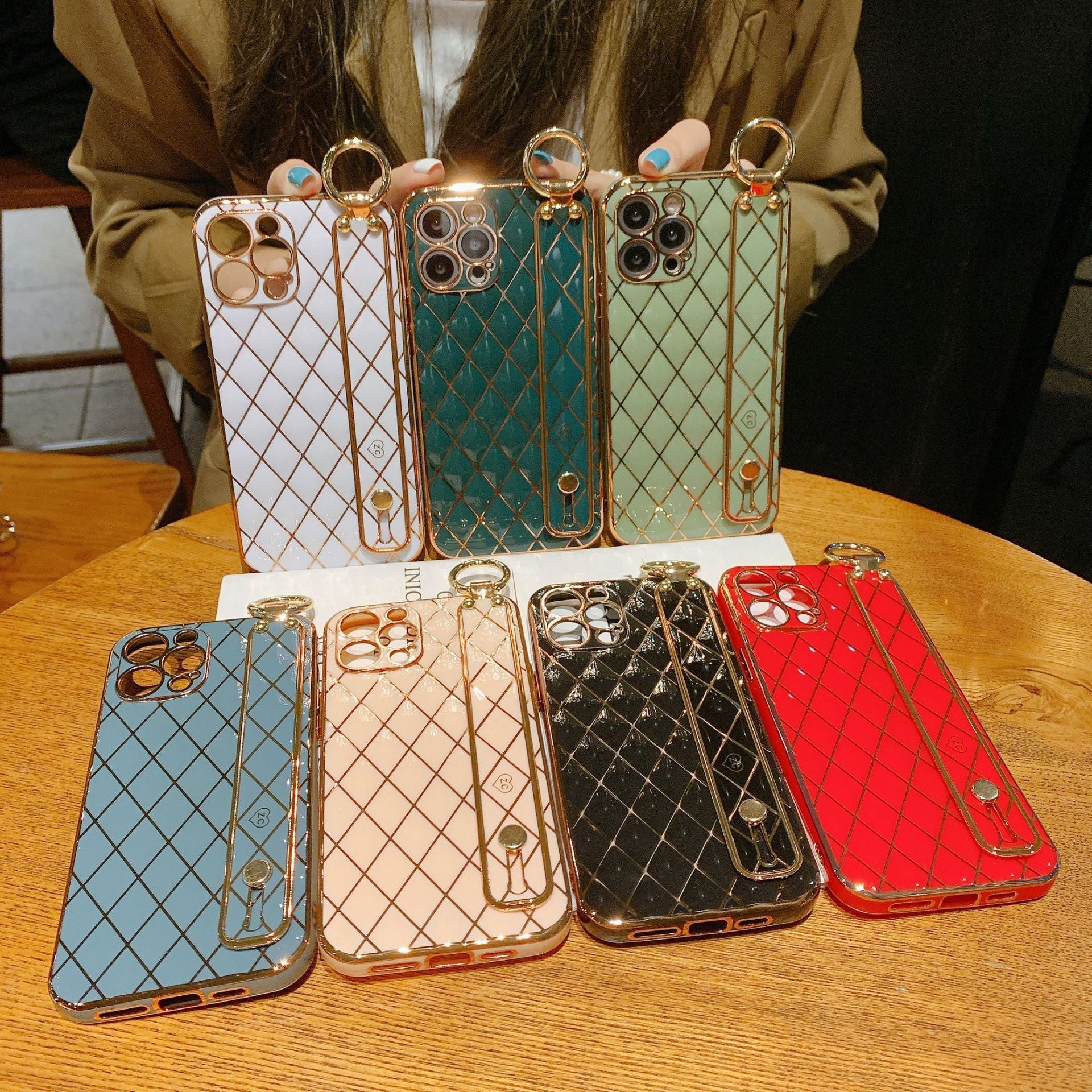 Diamond Wristband Silicone Phone Case Protection - Taylor K Shop