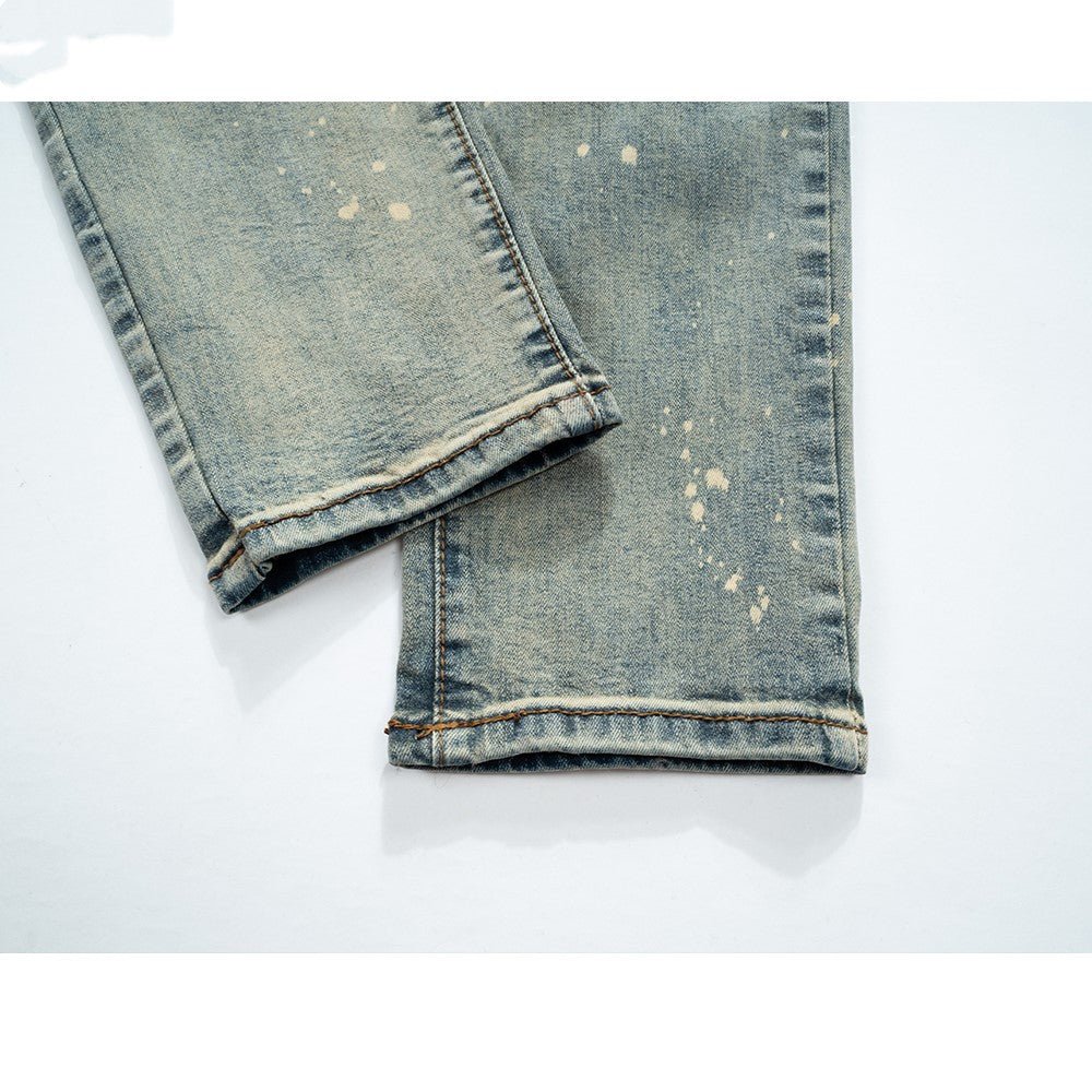 Distressed trendy jeans - Taylor K Shop