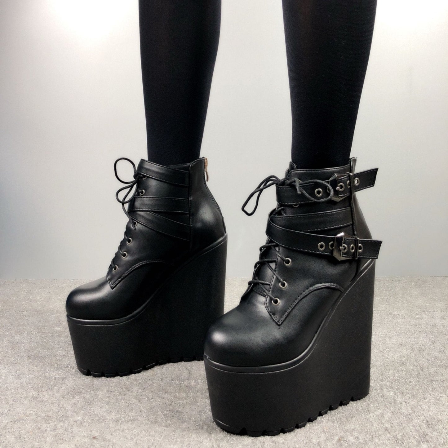 Inwardly high ankle boots - Taylor K Shop