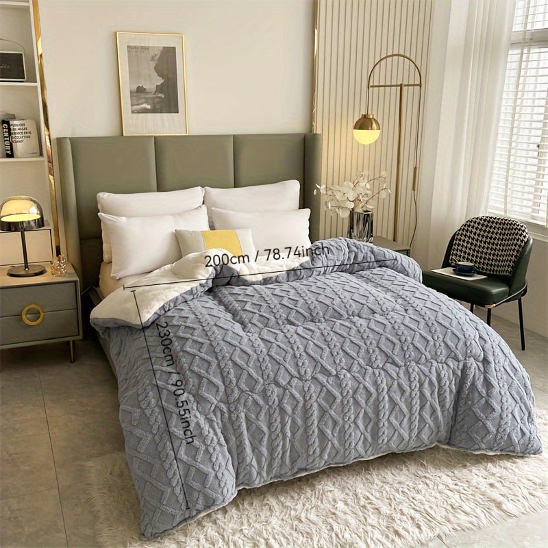 Luxurious Blue White Quilted Taffeta Velvet Blanket - Taylor K Shop