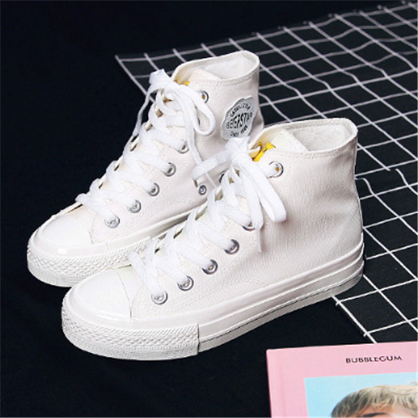 High-top canvas shoes