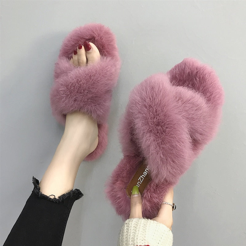 Cross hairy slippers