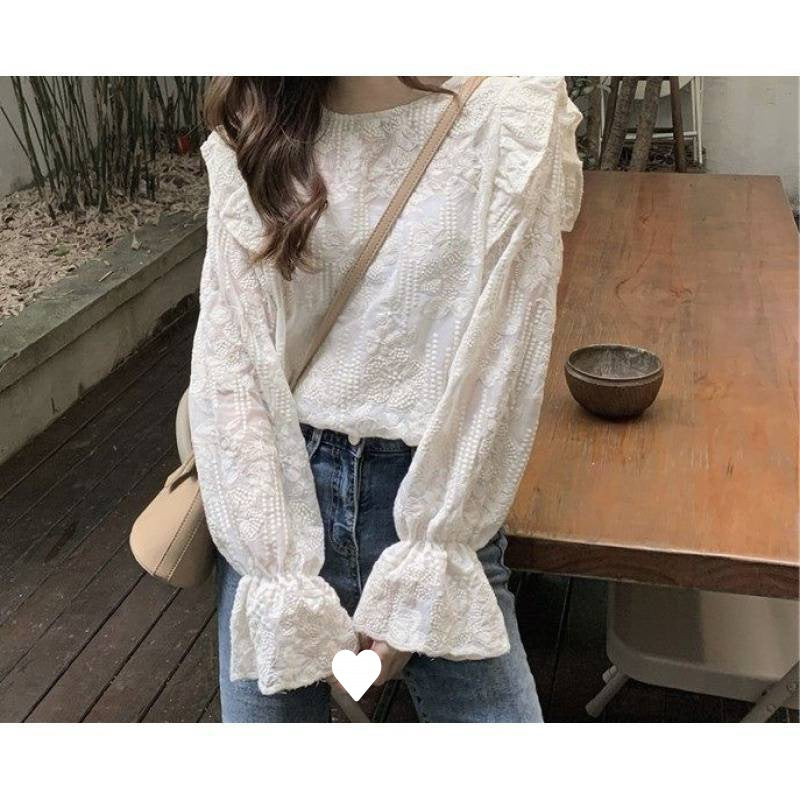 Sweet Trumpet Sleeves Embroidered Lace Blouse Blouse For Women's Wear