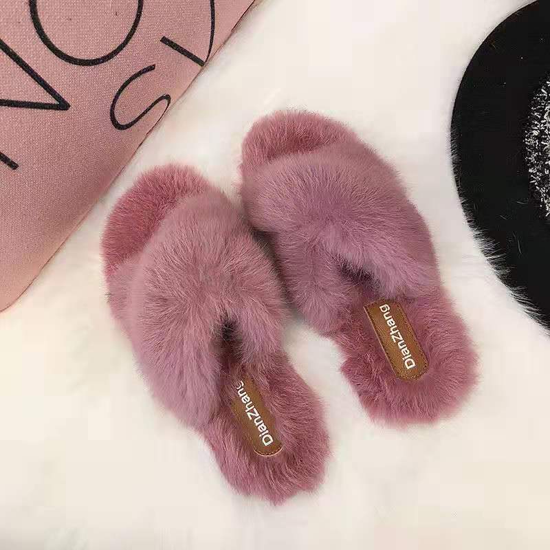 Cross hairy slippers