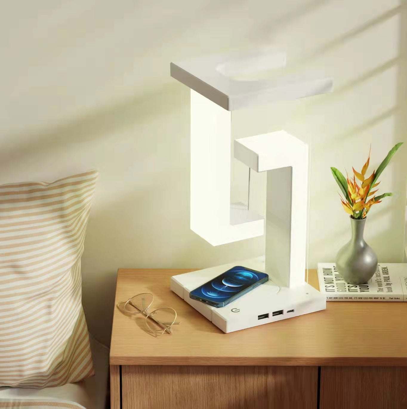 Creative Smartphone Wireless Charging Suspension Table Lamp Balance Lamp Floating For Home Bedroom - taylorkinfo