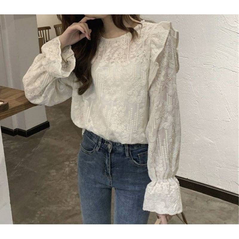 Sweet Trumpet Sleeves Embroidered Lace Blouse Blouse For Women's Wear