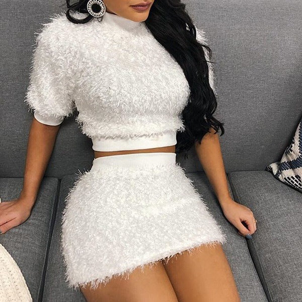 Plush hip sexy two piece short skirt set - taylorkinfo