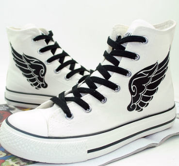 Punk style, calico head shoes personality trend high help canvas shoes men and women pair shoes leisure shoes.