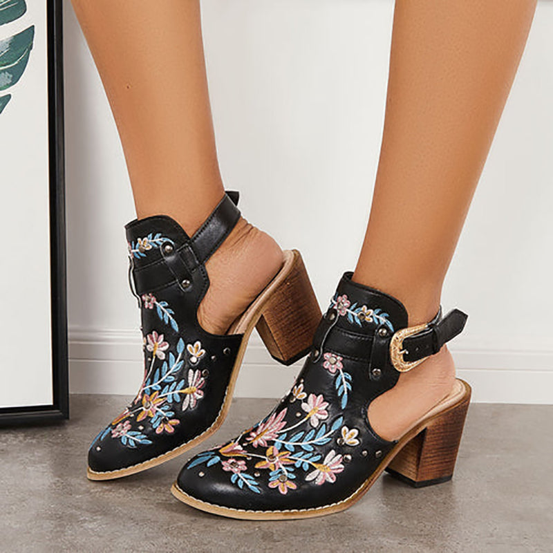 Flowers Rivet Sandals Women Vintage Embroider Chunky High Heels Shoes With Buckle Pumps