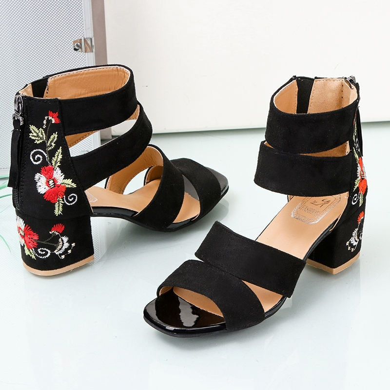 Black Embroidered Mid-heel Sandals. Summer All-match Thick Heel Elegant Retro Open Toe Embroidered Shoes Women  Sandalen