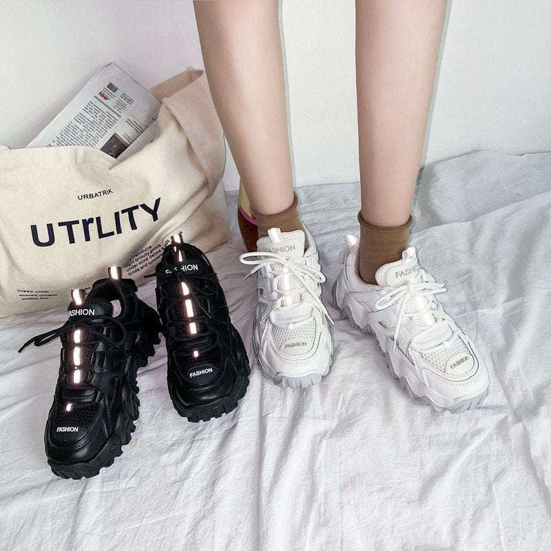 Women Sneakers White Black Casual Woman Spring Lace-up Thick Sole Tennis Chunky Basketball Shoes Autumn Female. New trend