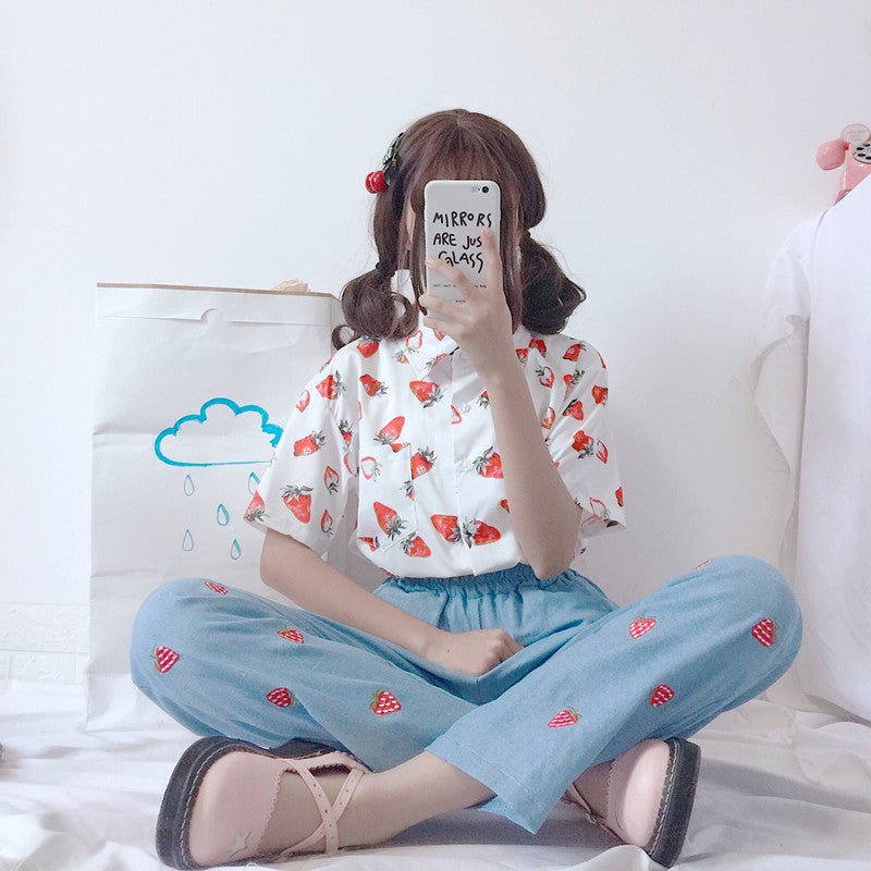 Embroidered strawberry jeans - Taylor K Shop