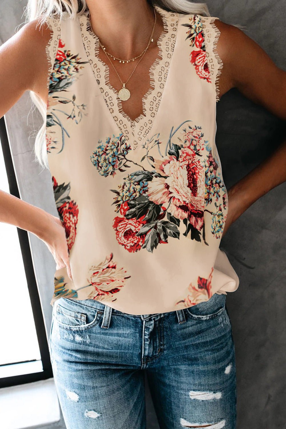 Lace v - neck sleeveless blouse - Taylor K Shop