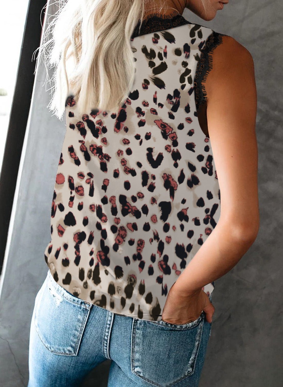 Lace v - neck sleeveless blouse - Taylor K Shop