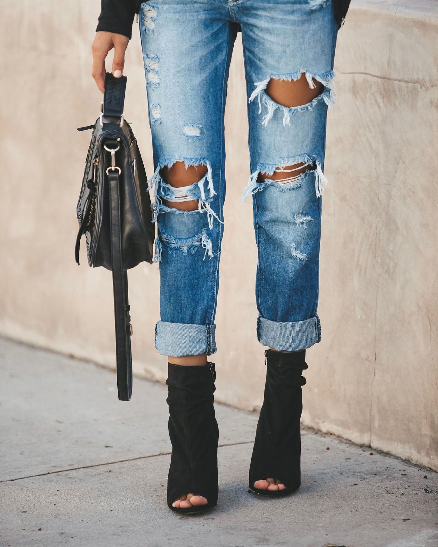 Large ripped jeans - Taylor K Shop