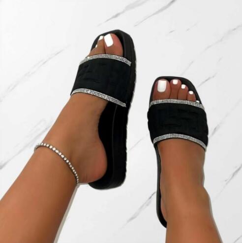 new women summer new square-headed simple rhinestone slippers women&#39;s large thick bottom beach slippers/sandals