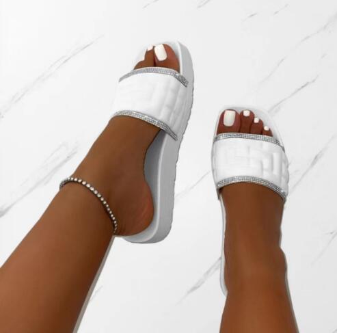 new women summer new square - headed simple rhinestone slippers women's large thick bottom beach slippers/sandals - Taylor K Shop