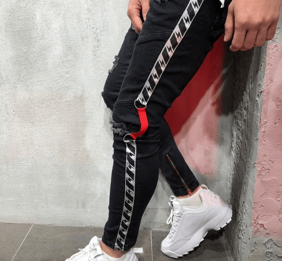 Shredded feet jeans - Taylor K Shop