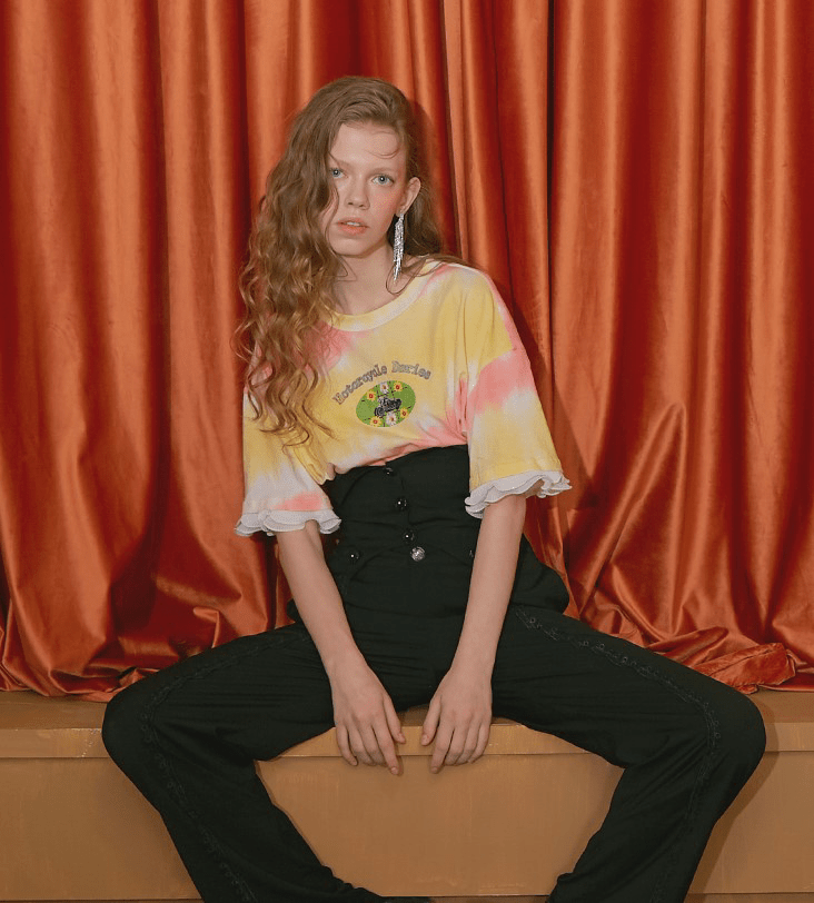 Thin 5 - point sleeve blouse - Taylor K Shop