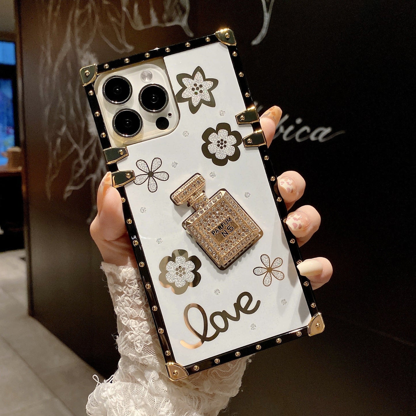 Three Dimensional Diamond - encrusted Perfume Bottle Four Corners Anti - fall Phone Case - Taylor K Shop